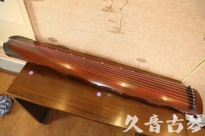 荆门市●久音古琴  ●典藏系列 20230726 [红洒金竹节]