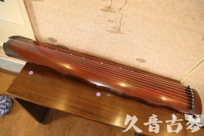 荆门市●久音古琴  ●典藏系列 20230807 [红洒金竹节]