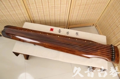 荆门市●久音古琴  ●今日推荐  20240409[断纹仲尼式]